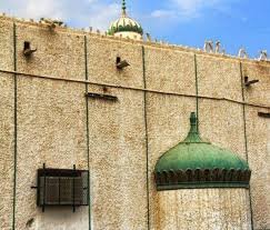 مسجد بني خطمة ومسجد العجوز